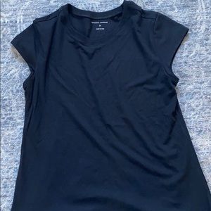 Black basic t shirt
